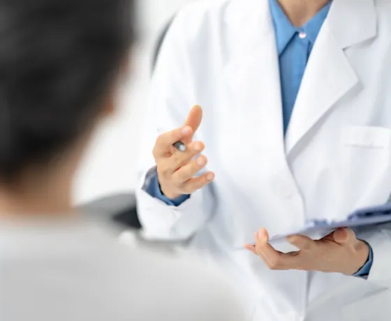 初回受診（診察、治療方針の決定）